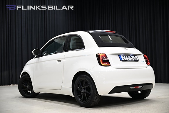Fiat 500 3 of 5