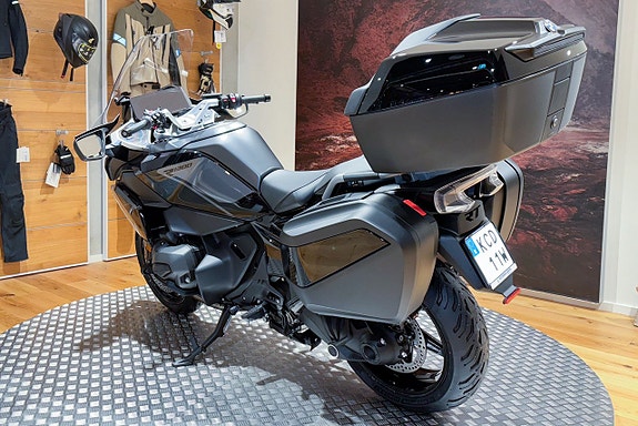 BMW R 1300 RT  | BMW R1300RT | Spara 18.095kr | 100mila ingår 4 of 5