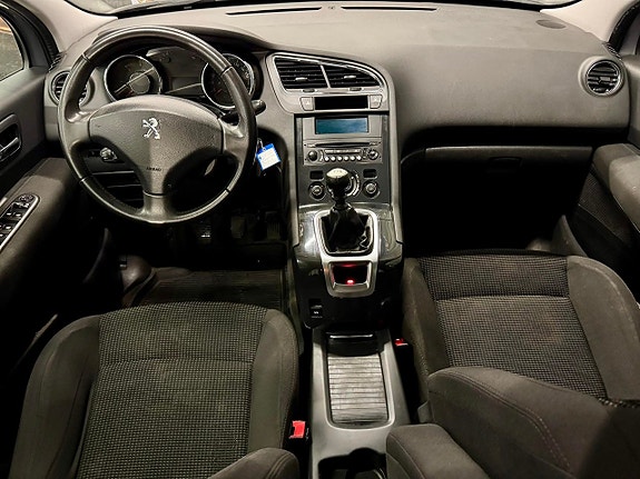 Peugeot 5008 8 of 12