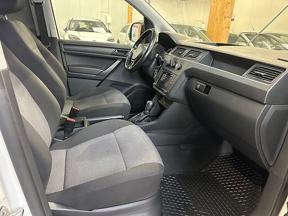 Volkswagen Caddy 9 of 15