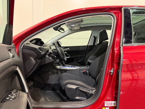 Peugeot 308 11 of 22