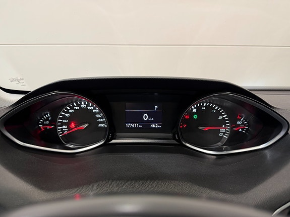Peugeot 308 18 of 22