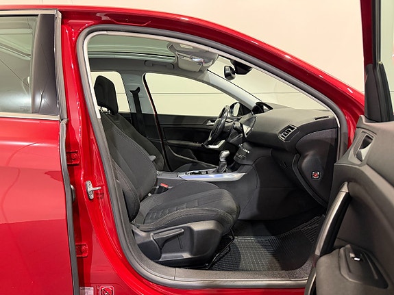 Peugeot 308 12 of 22