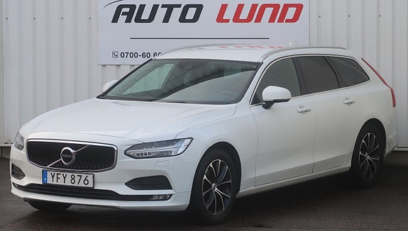 Volvo V90 2 of 27