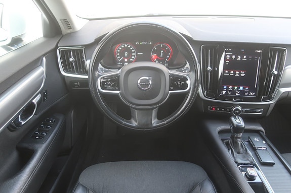 Volvo V90 7 of 27