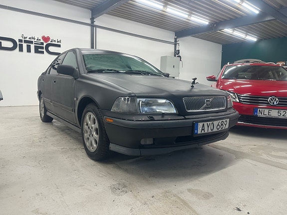 Volvo S40