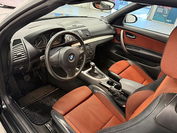 BMW 120 8 of 11
