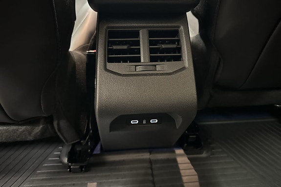 Renault Scenic E-Tech 23 of 23