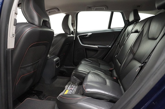 Volvo V60 15 of 25
