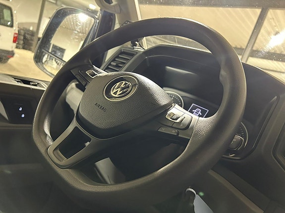 Volkswagen Crafter 6 of 14