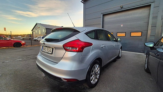 Ford Focus 4 of 14