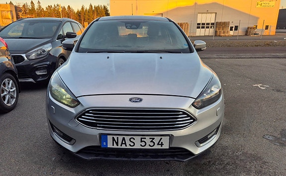 Ford Focus 3 of 14
