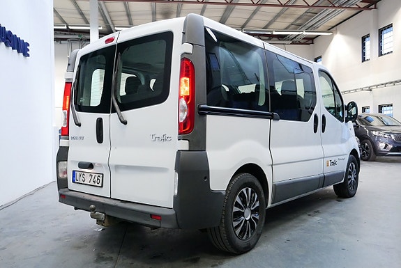 Renault Trafic 5 of 5