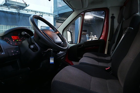 Peugeot Boxer 14 of 17
