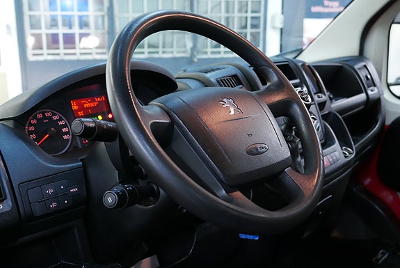 Peugeot Boxer 16 of 17