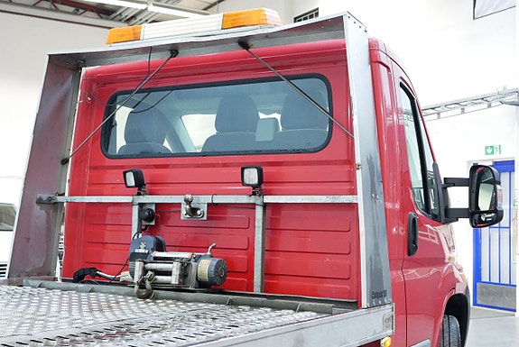Peugeot Boxer 2 of 17
