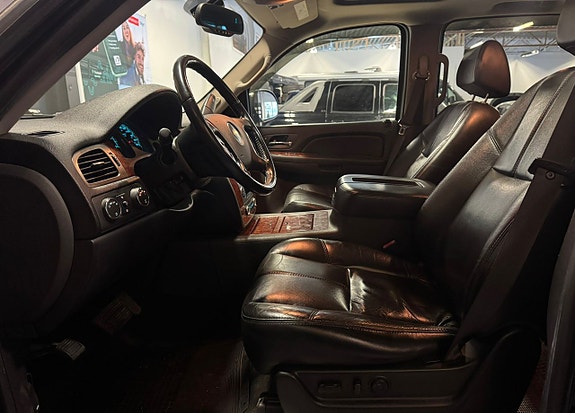 Chevrolet Avalanche 15 of 22