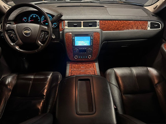 Chevrolet Avalanche 19 of 22