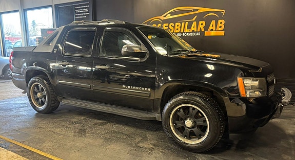 Chevrolet Avalanche 12 of 22