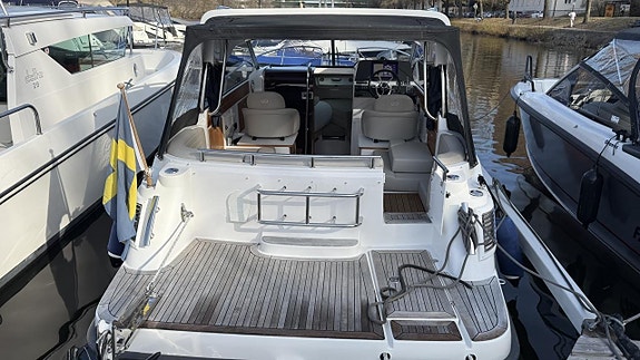 Aquador 25HT / Mercruiser 4,5l -20 RESERVERAD 2 of 5