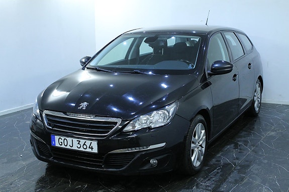 Peugeot 308 SW 4 of 9