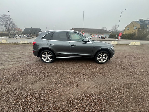 Audi Q5 3 of 6