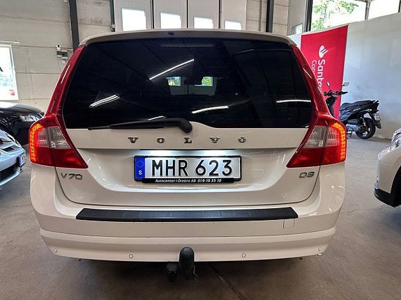Volvo V70 5 of 13