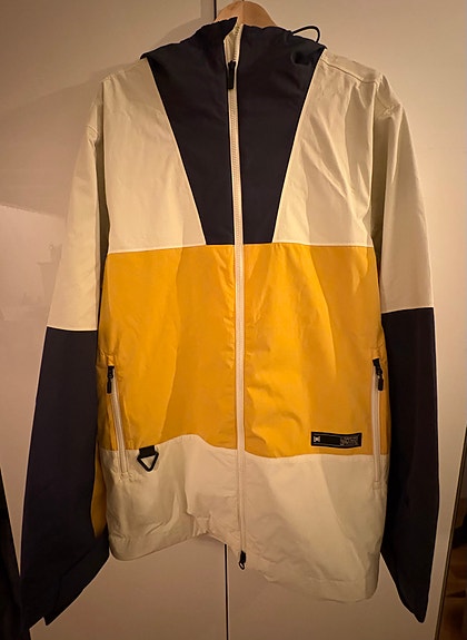 Product image 1 of 7