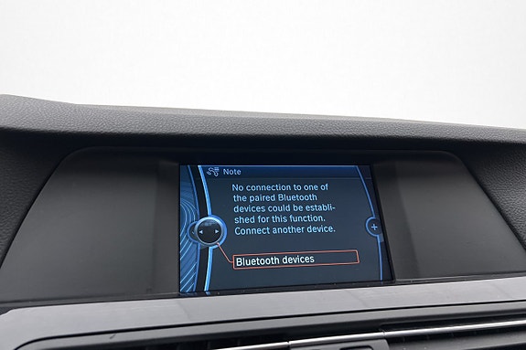 BMW 523i 18 of 29