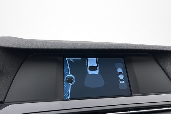 BMW 523i 17 of 29