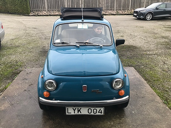 Fiat 500 2 of 5