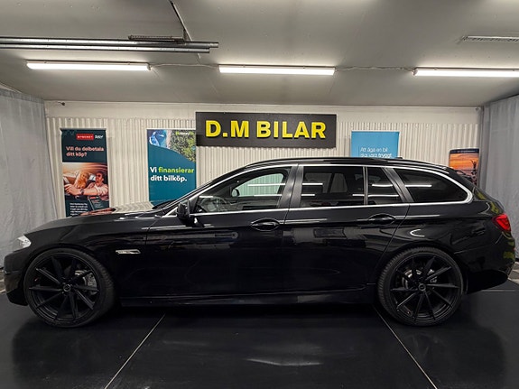 BMW 520d 2 of 5