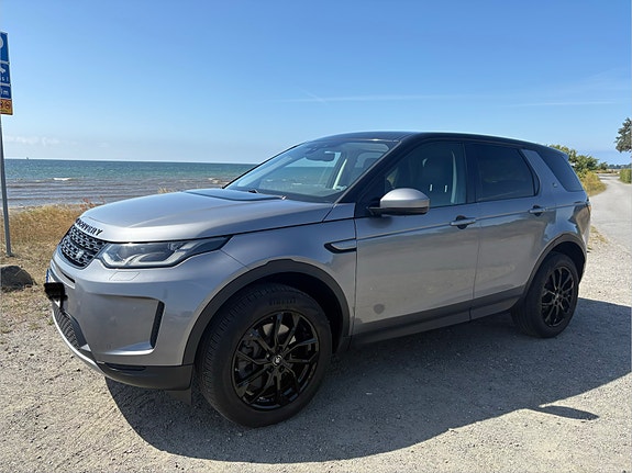 Land Rover Discovery Sport 2 of 6