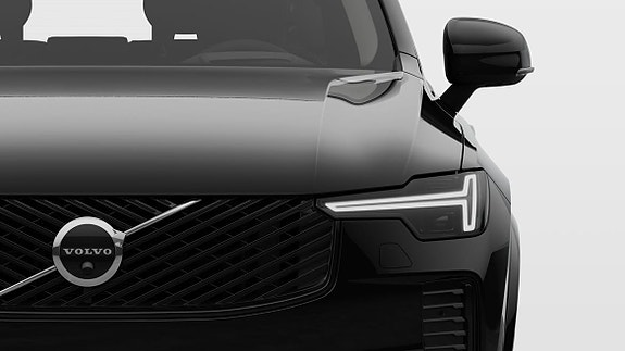 Volvo XC90 12 of 23