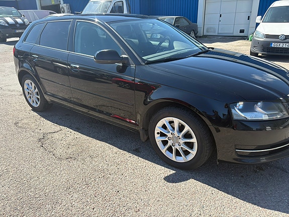 Audi A3 3 of 6