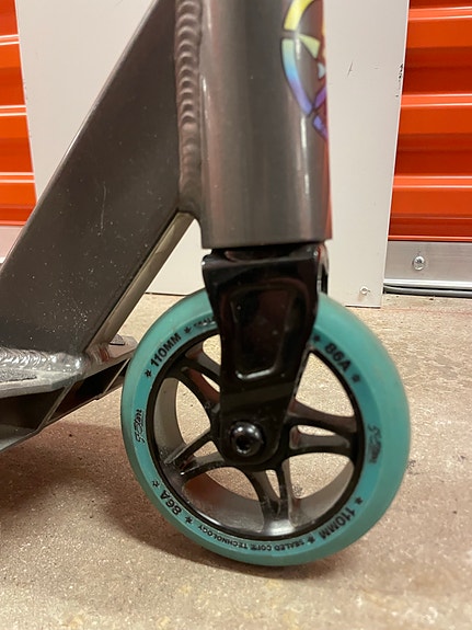 Product image 2 of 7