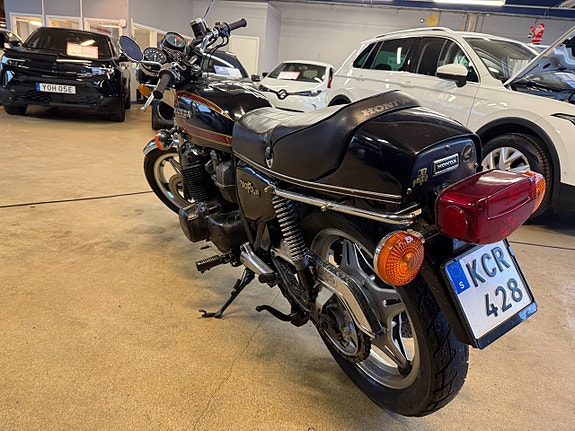 Honda CB 750 Four Super Sport 5 of 18