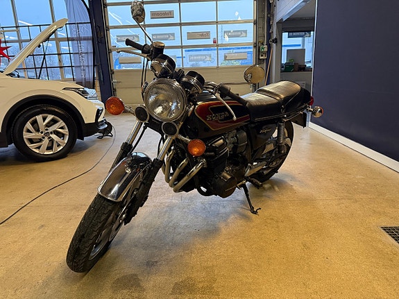 Honda CB 750 Four Super Sport 2 of 18