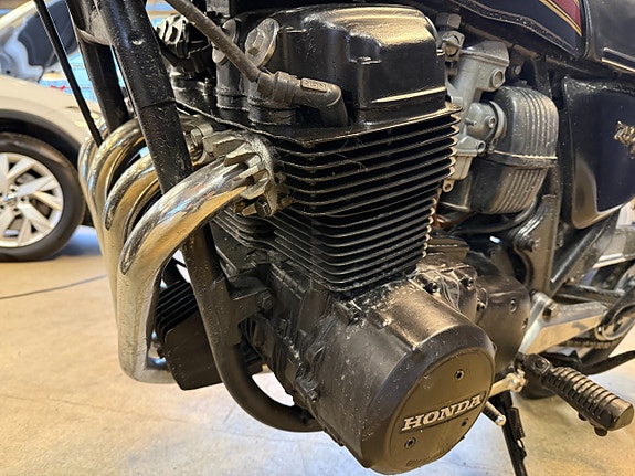 Honda CB 750 Four Super Sport 12 of 18