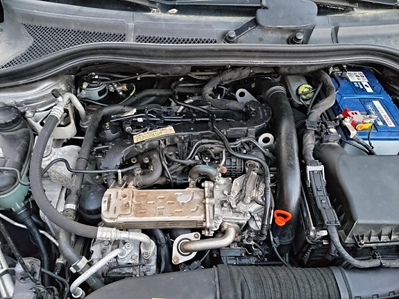 Mercedes-Benz B200 8 of 11