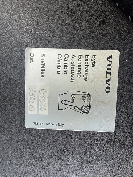 Volvo V40 13 of 13