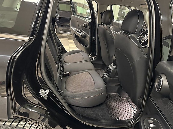 MINI Countryman Cooper 15 of 18