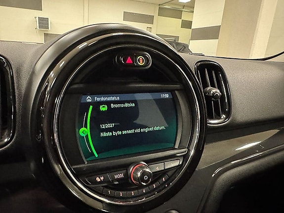 MINI Countryman Cooper 13 of 18