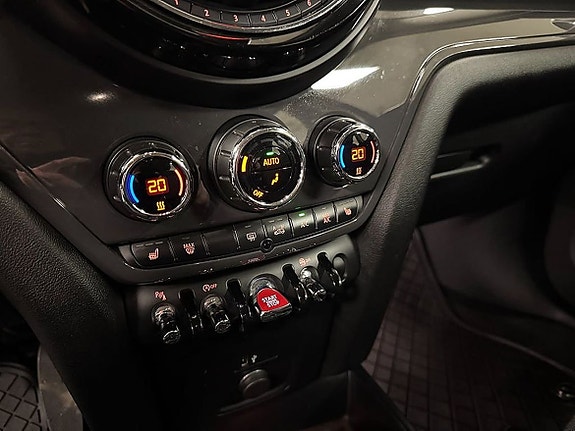 MINI Countryman Cooper 10 of 18