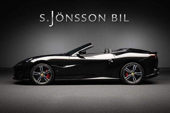 Ferrari Portofino 4 of 5
