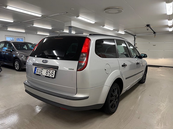 Ford Focus 13 of 28