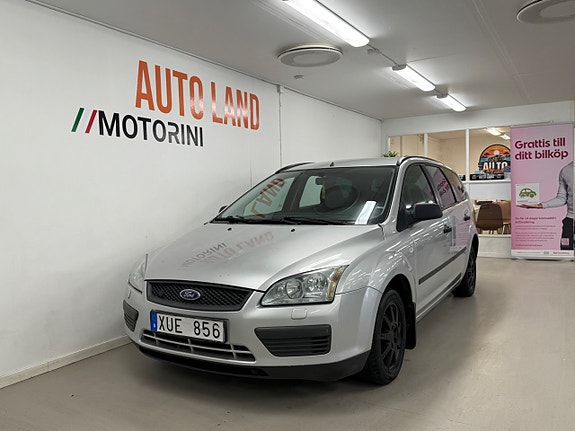Ford Focus 2 of 28