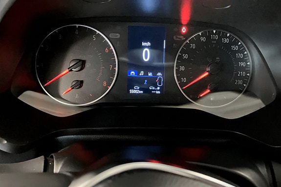 Renault Captur 9 of 11