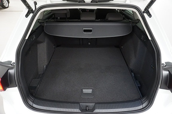 Volkswagen Golf I 13 of 16