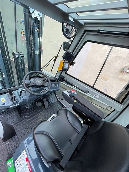 Kampanj passa på Heli 2,5 tons Lithium motviktstuck med våg. 6 of 6
